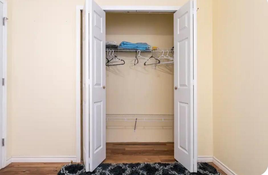 Basement Homestay *
